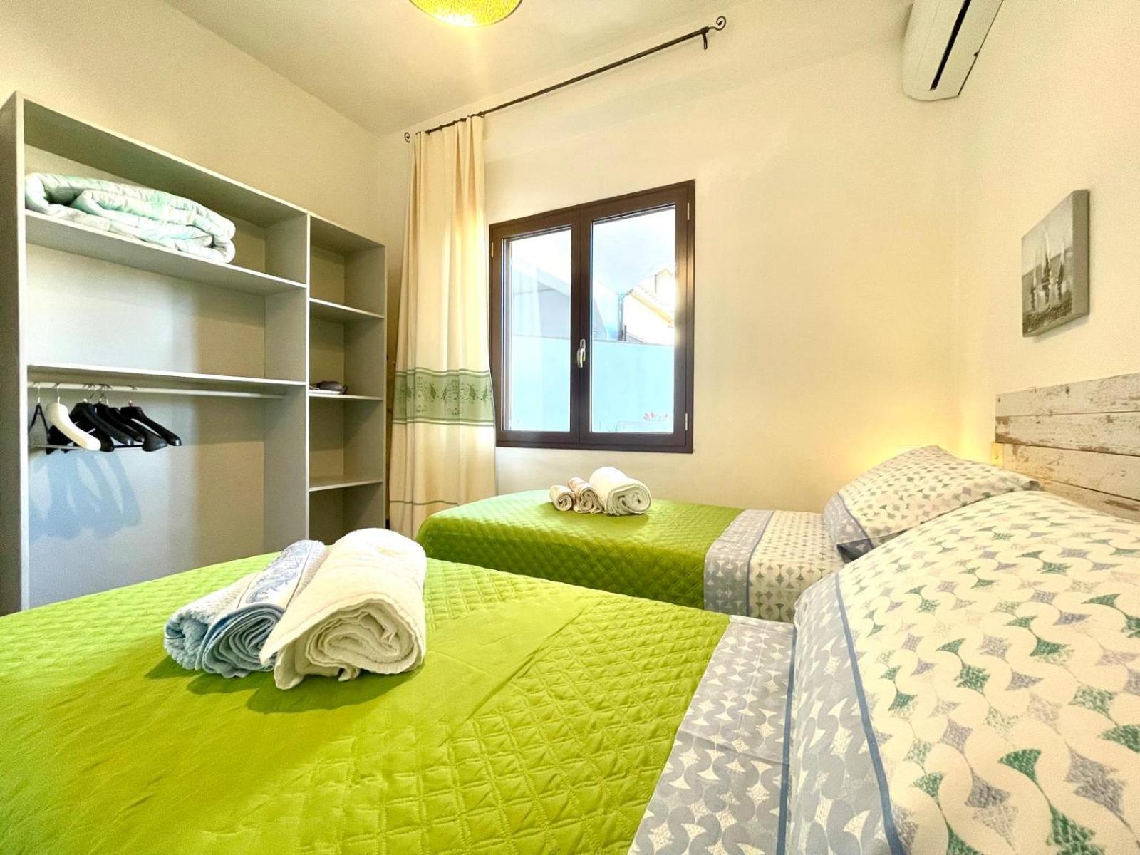 Orchid House Apartman Bari Sardo Kültér fotó