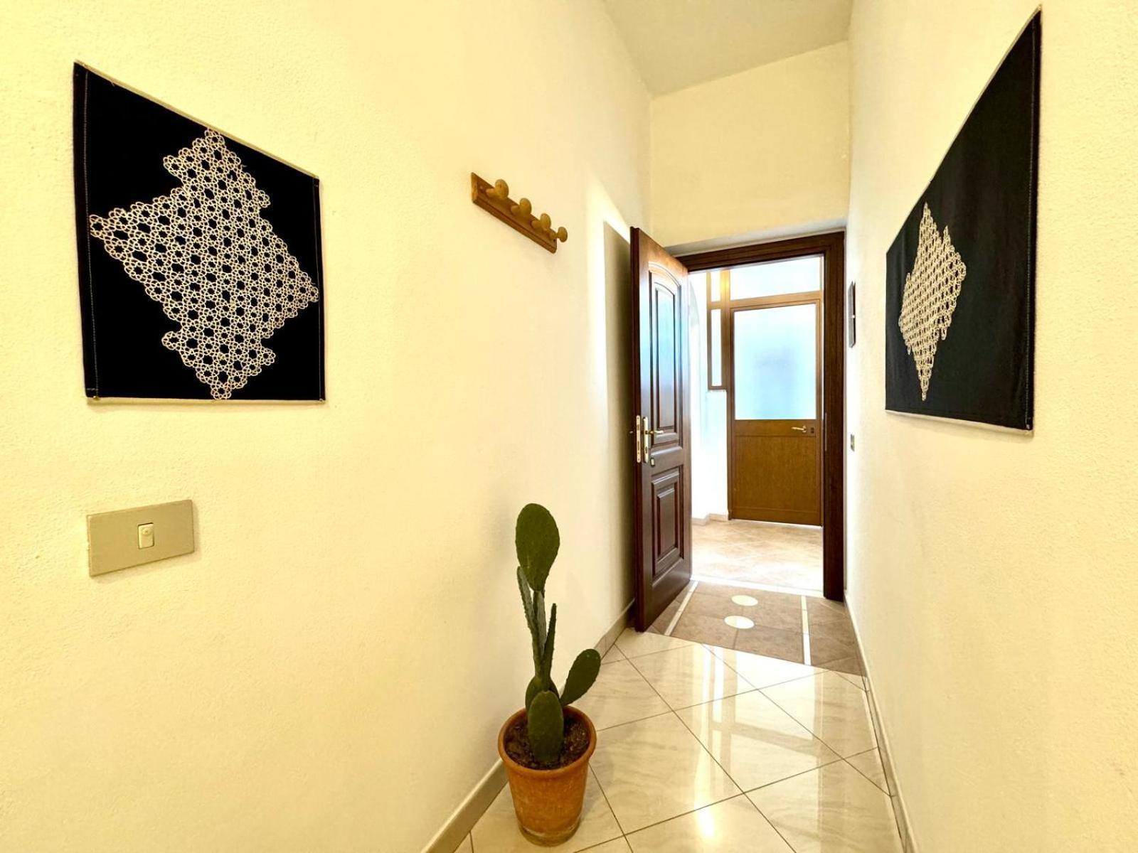 Orchid House Apartman Bari Sardo Kültér fotó